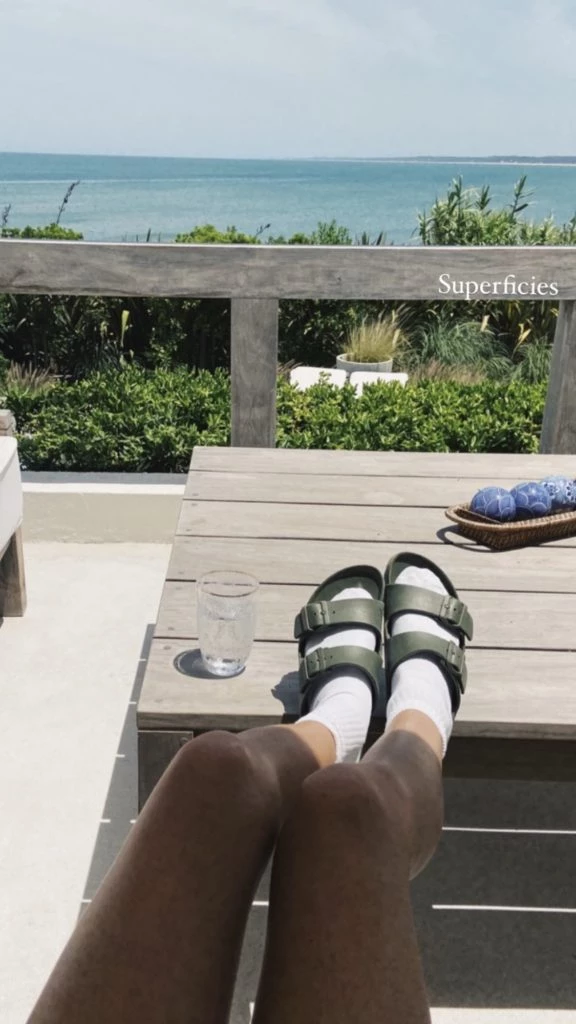 Ámbar de Benedictis se suma a la tendencia ugly.