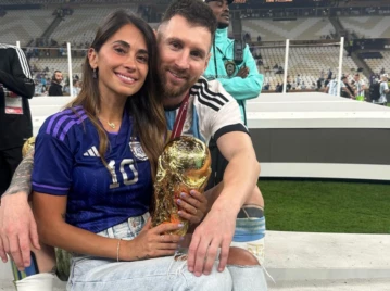 Antonela Roccuzzo y Leo Messi