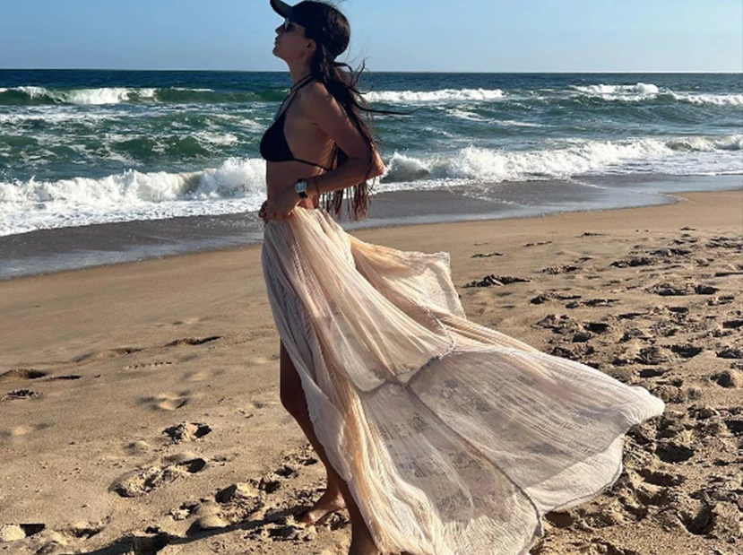 Look de playa Zaira Nara