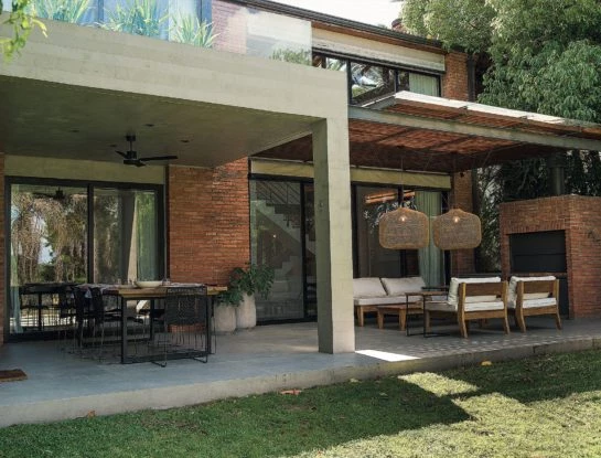 Así se renovó y modernizó un chalet de los 90 sin perder su esencia original