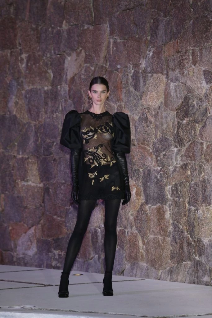 Desfile Saiach en Punta del Este