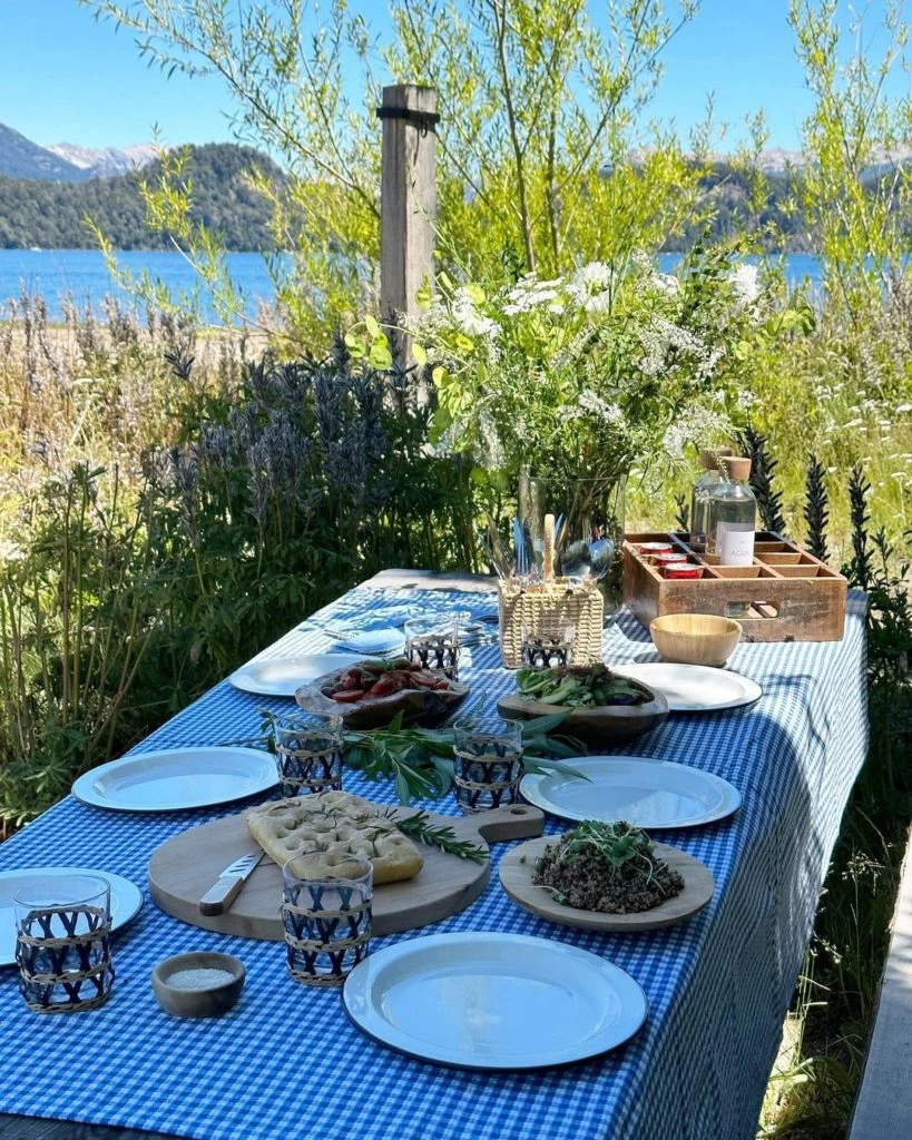 El día de picnic que armó Juliana Awada para su familia