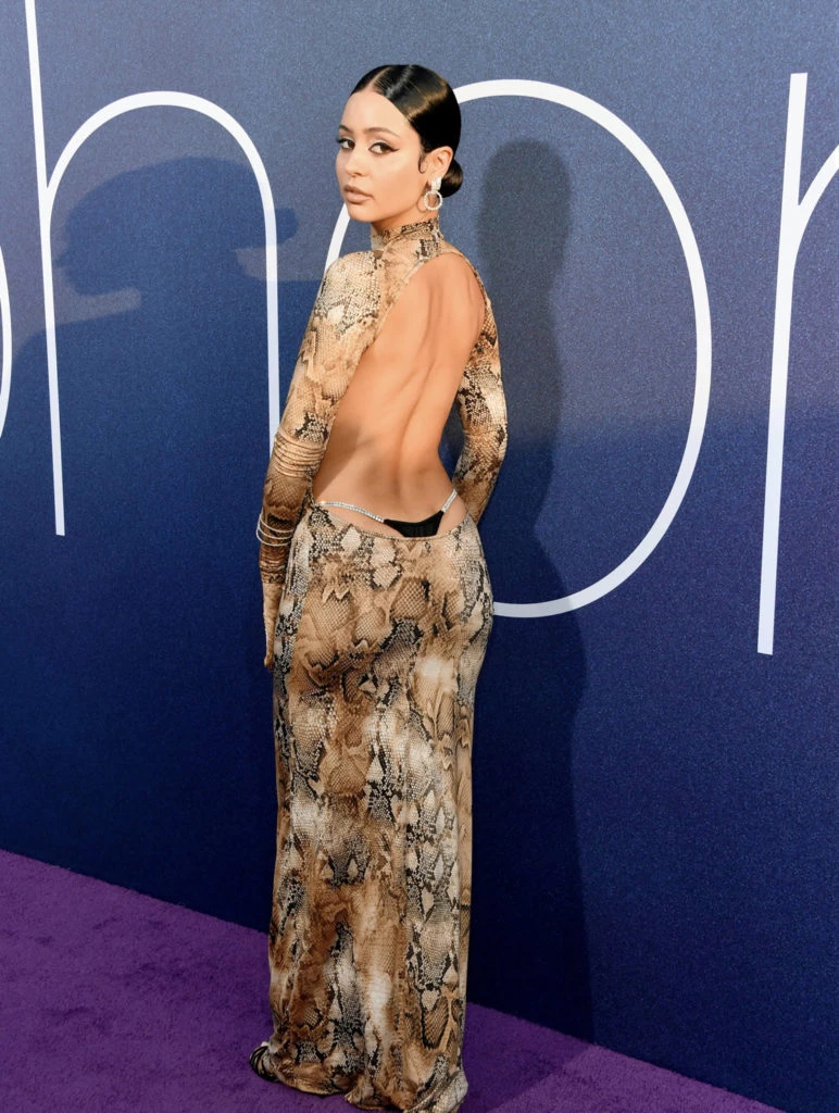 Exposed thong, la tendencia que eligen las celebrities