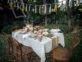 Cómo armar una mesa de celebración en el jardín de tu casa