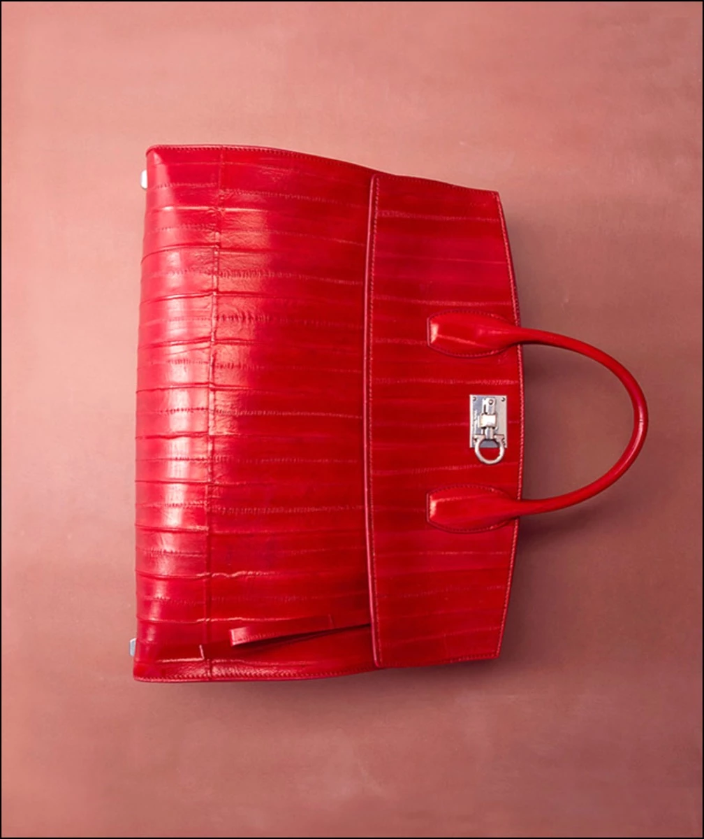 Ferragamo festeja el nuevo año del conejo con una exclusiva colección de objetas y prendas prêt à porter