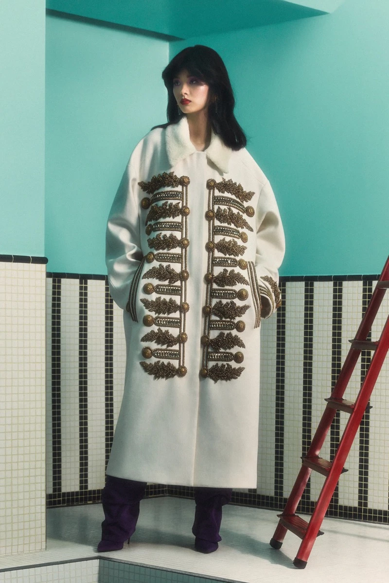 Balmain 2023 pre fall collection