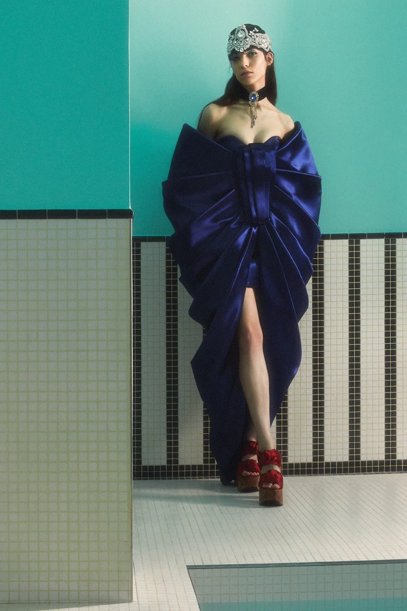 Balmain 2023 pre fall collection