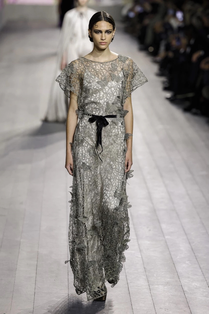 Desfile Alta Costura de Christian Dior, primavera verano 2023.