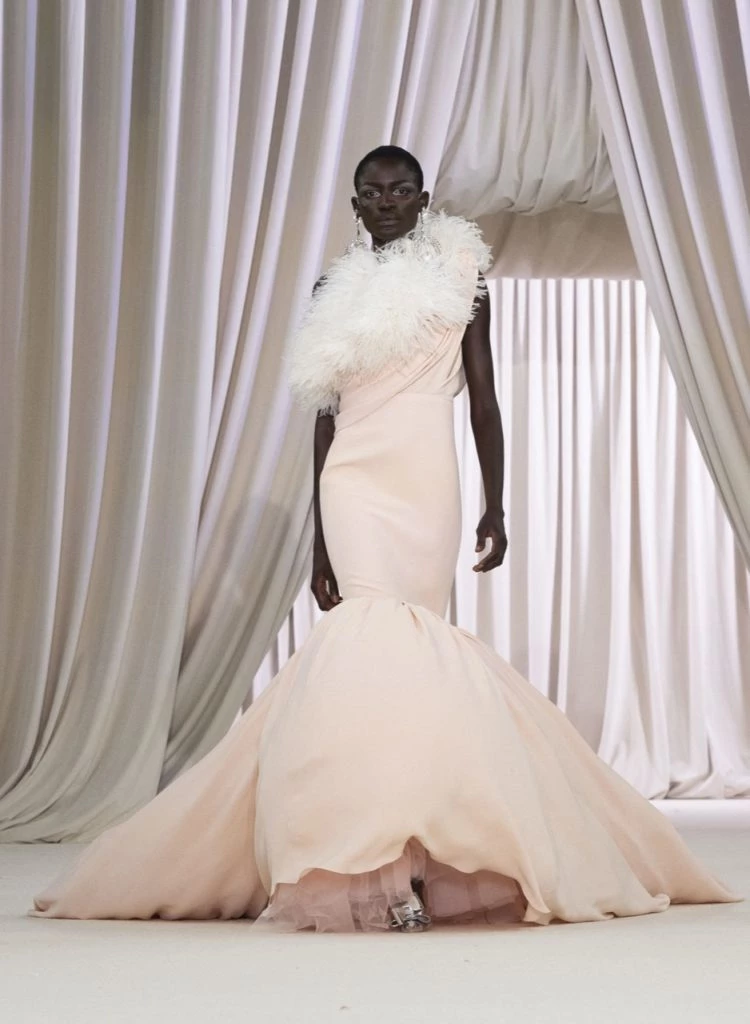 Desfile Giamvattista Valli, Alta Costura 2023