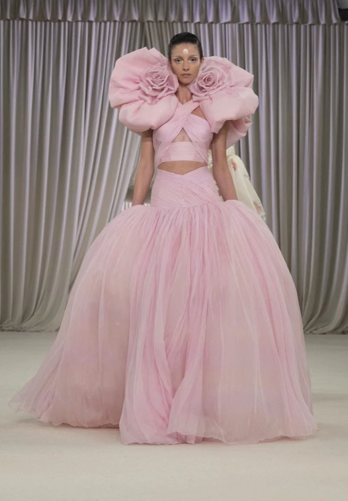 Desfile Giamvattista Valli, Alta Costura 2023