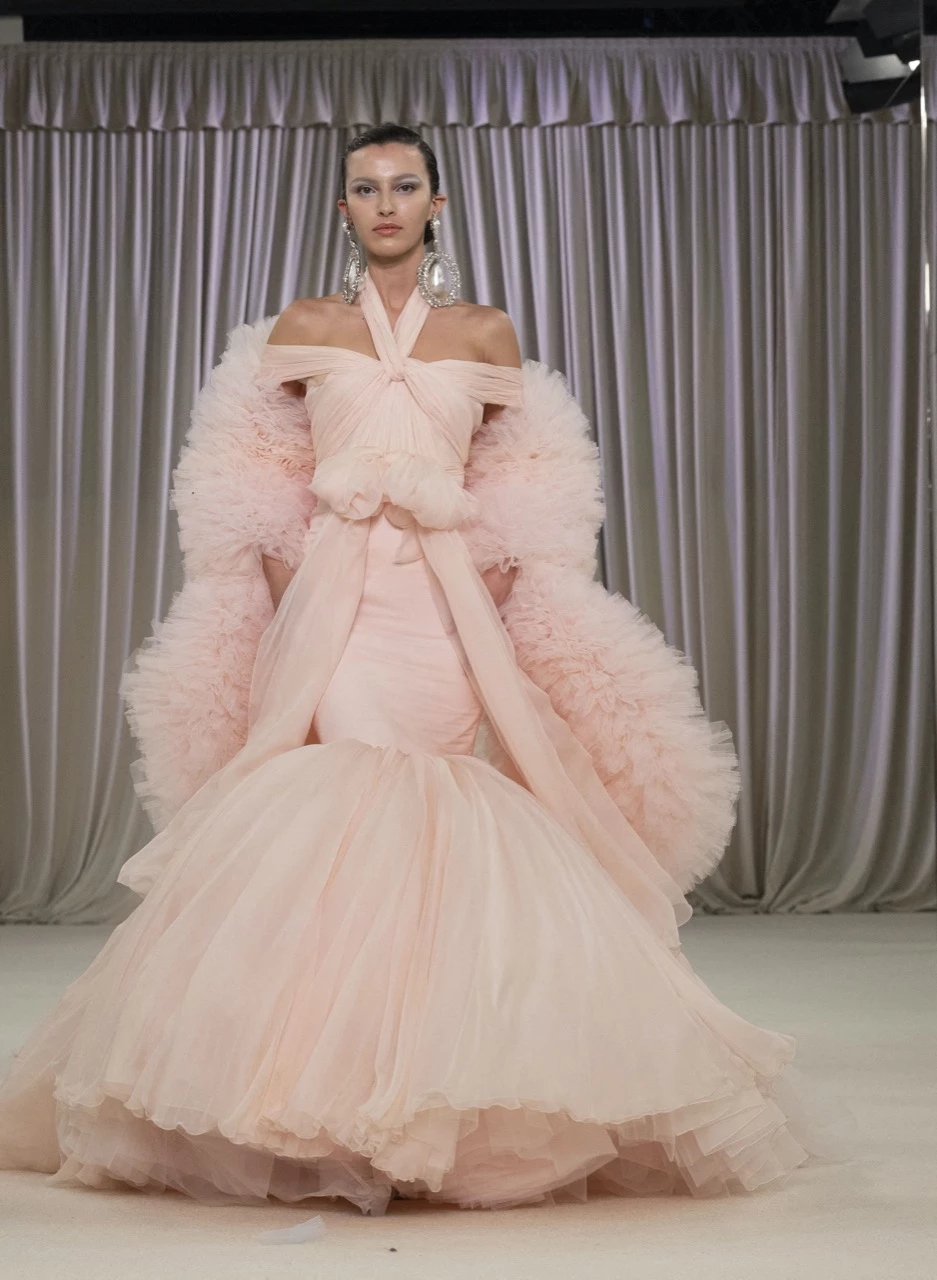 Desfile Giamvattista Valli, Alta Costura 2023