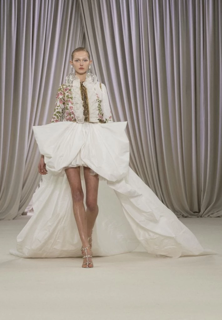 Desfile Giamvattista Valli, Alta Costura 2023