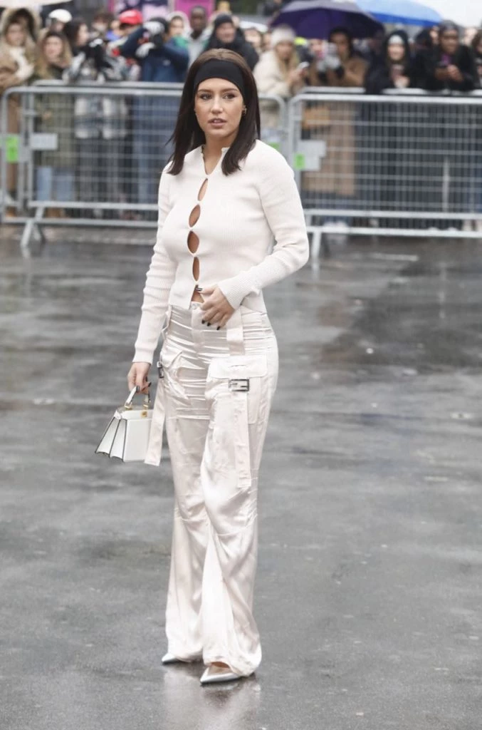 Adèle Exarchopoulos en el desfile de Fendi