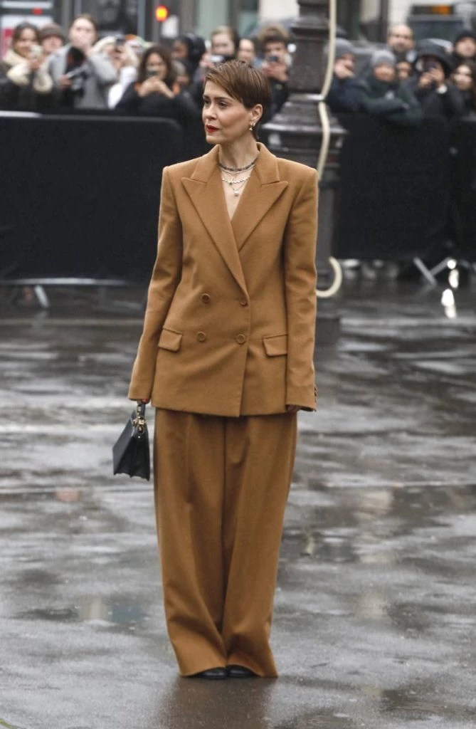 Sarah Paulson en el desfile de Fendi