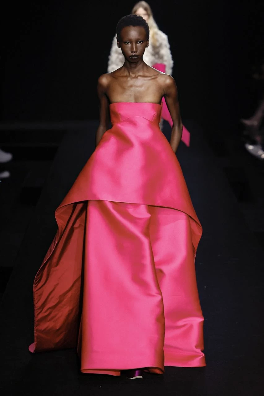 Desfile Valentino Alta Costura, Primevera Verano 2023