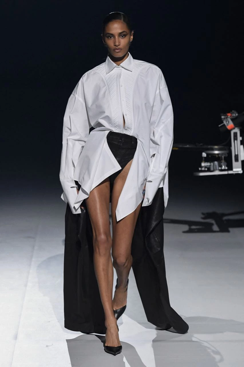 Thierry Mugler colección Alta Costura otoño invierno 2022/2023