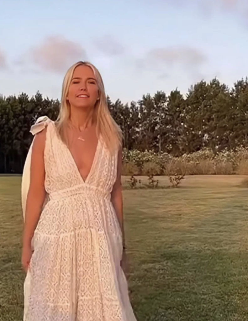 Valeria Mazza lució un vestido blanco en la noche de Punta del Este. Foto: Instagram.