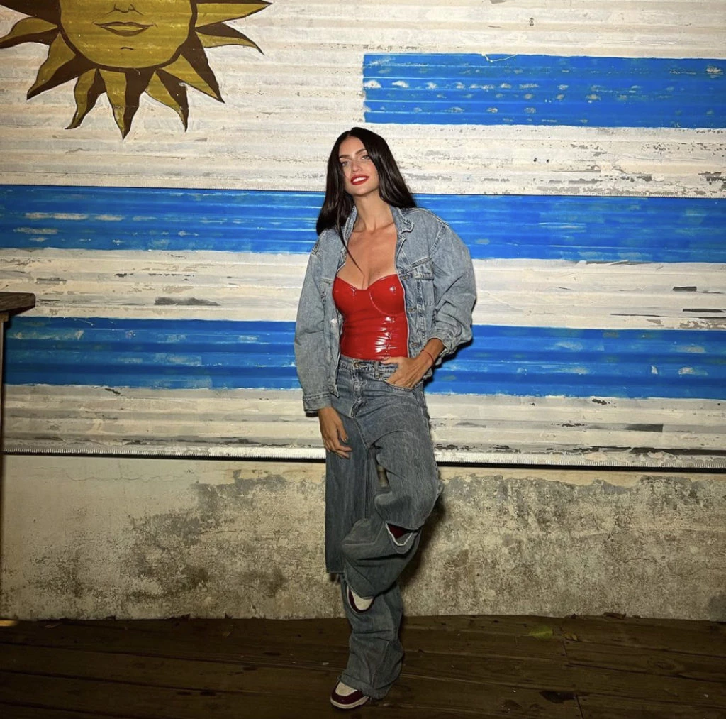 Zaira Nara impactó con un nuevo look en un evento en Uruguay. Foto: Instagram.