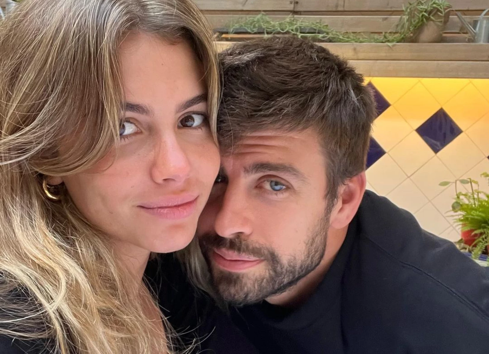 Internaron de urgencia a Clara Chía Martí, la novia de Piqué