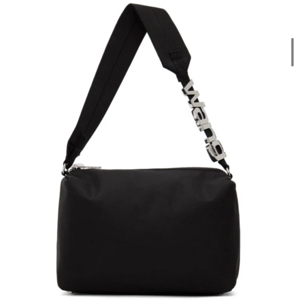 La cartera Alexander Wang de Lucía Celasco. Foto: web.