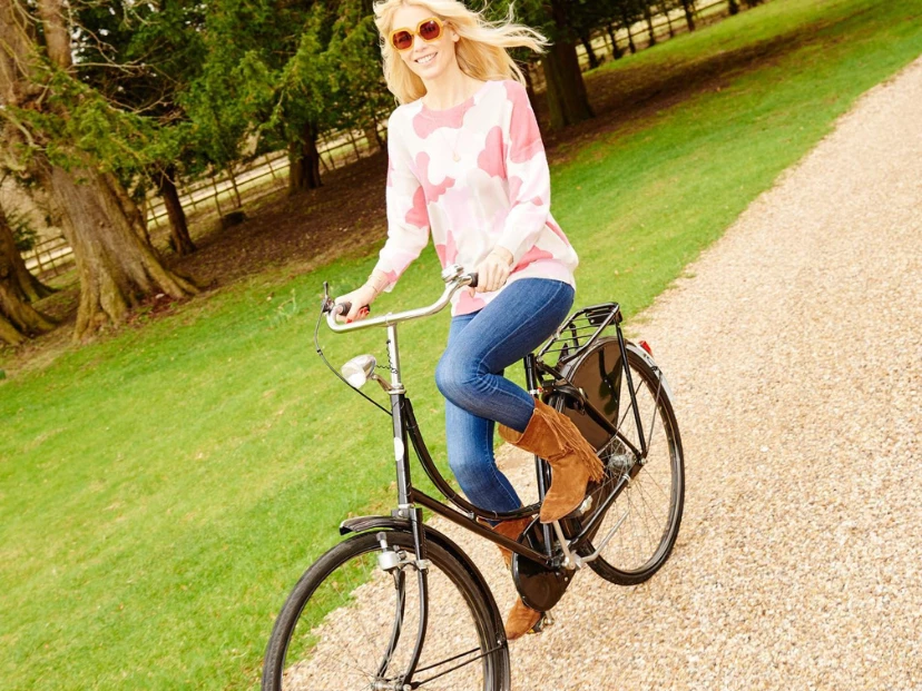 la mansion tudor de claudia schiffer