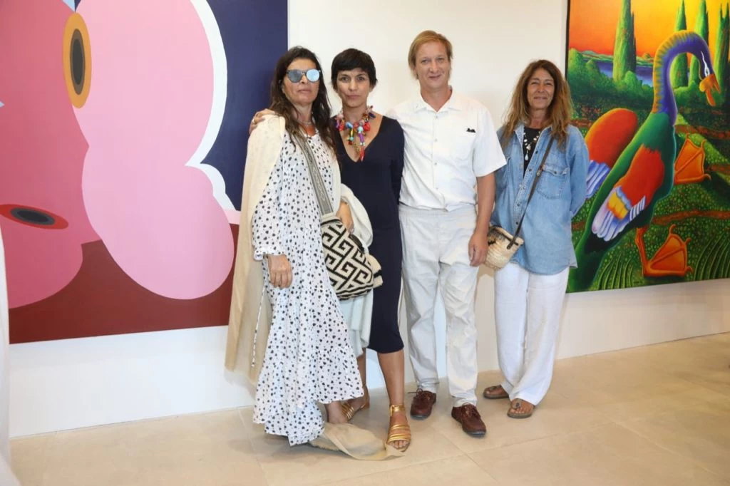 Negra Torres, Julieta Lopez Acosta, Vicente Grondona, Mara Ibiza en la novena edición de la feria internacional Este Arte
