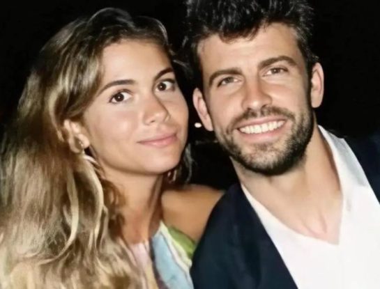 Gerard Piqué compartió la primera foto romántica con Clara Chía