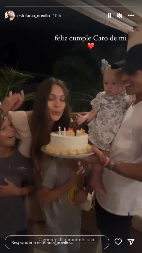 Pampita cumplió 45 años y lo celebró en Brasil con su familia