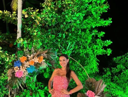 Pampita rompió la "cábala" con su look de cumpleaños