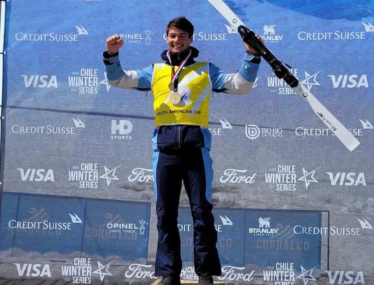 Tiziano Gravier volvió a las pistas de esquí con un equipo que diseñó él mismo