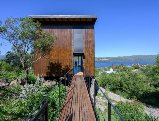 Una casa de fin de semana bioclimática y sustentable en Córdoba