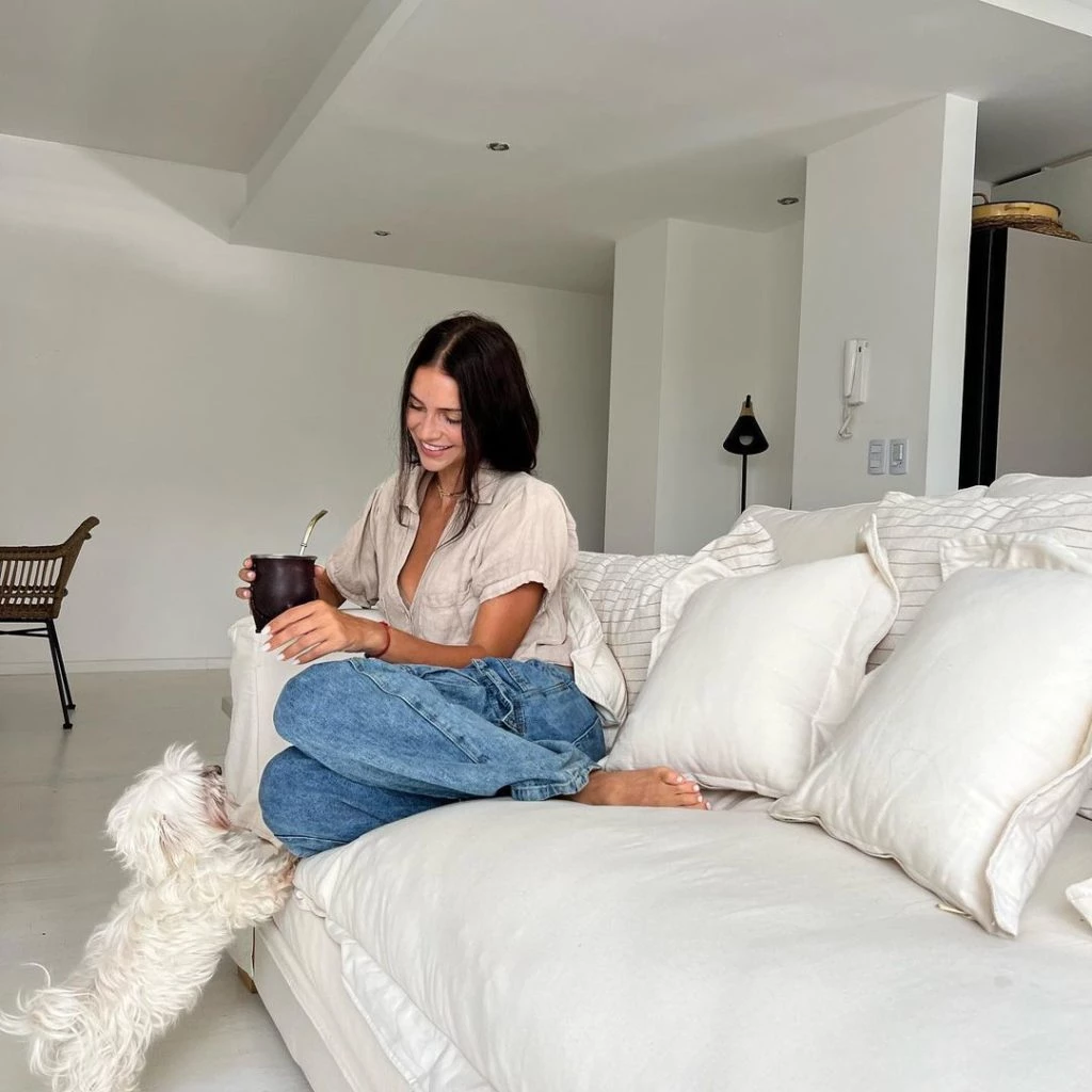 Zaira Nara con su look de entrecasa