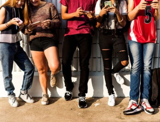 jovenes y tecnologia
