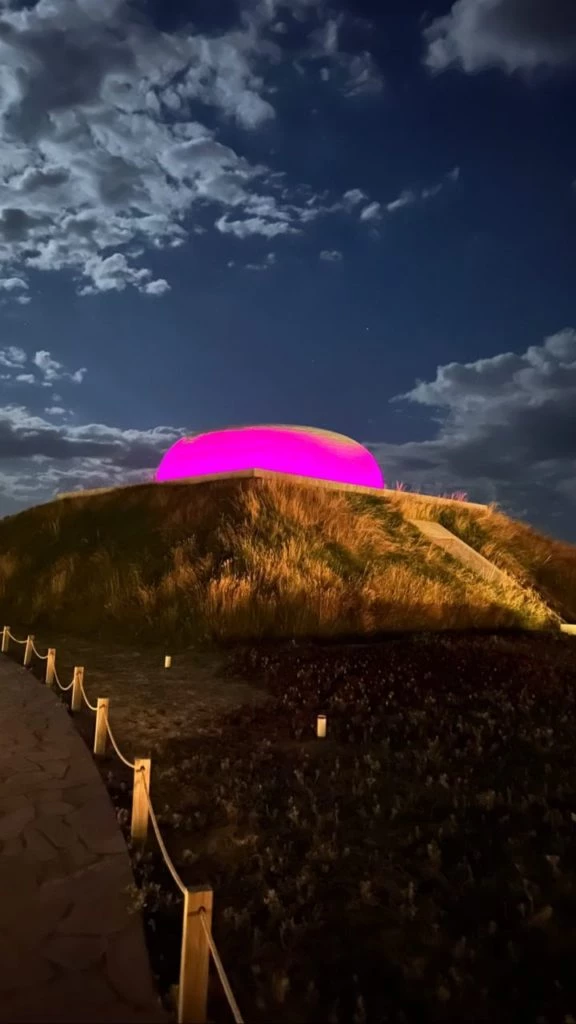 Skyspace freestanding del artista James Turrell
