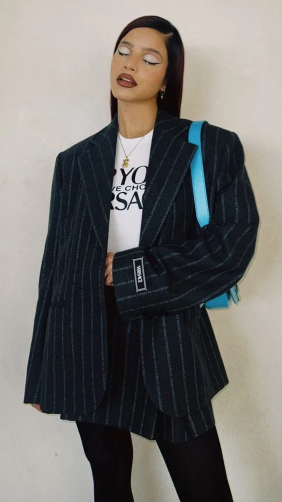 El lujoso look de Emilia Mernes