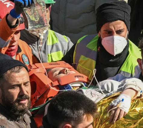 niña milagro rescatada en Turquía