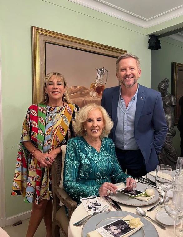 Mirtha Legrand con marcela Tinayre y Ramiro Arzuaga