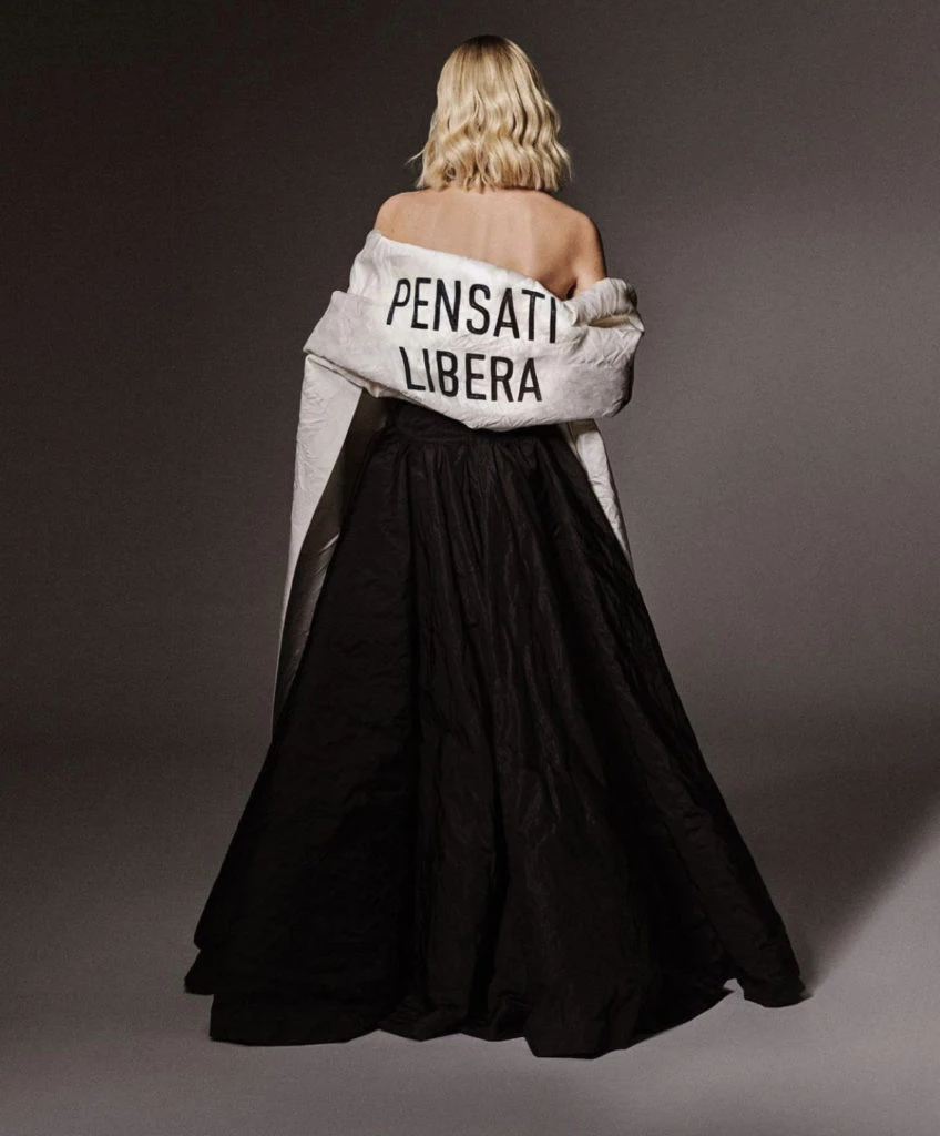 Chiara Ferragni impactó con sus looks de Dior en Sanremo. Foto: Instagram.