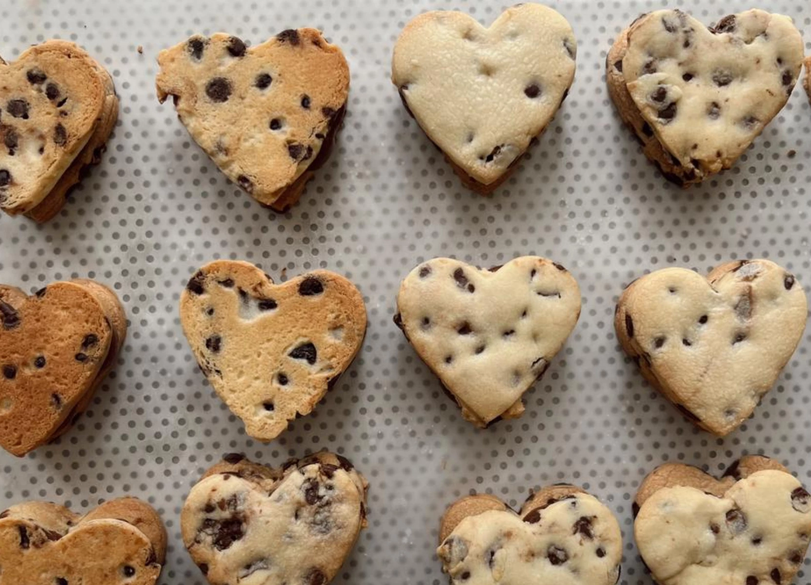 Cómo hacer alfajores con forma de corazón para regalar en San Valentín