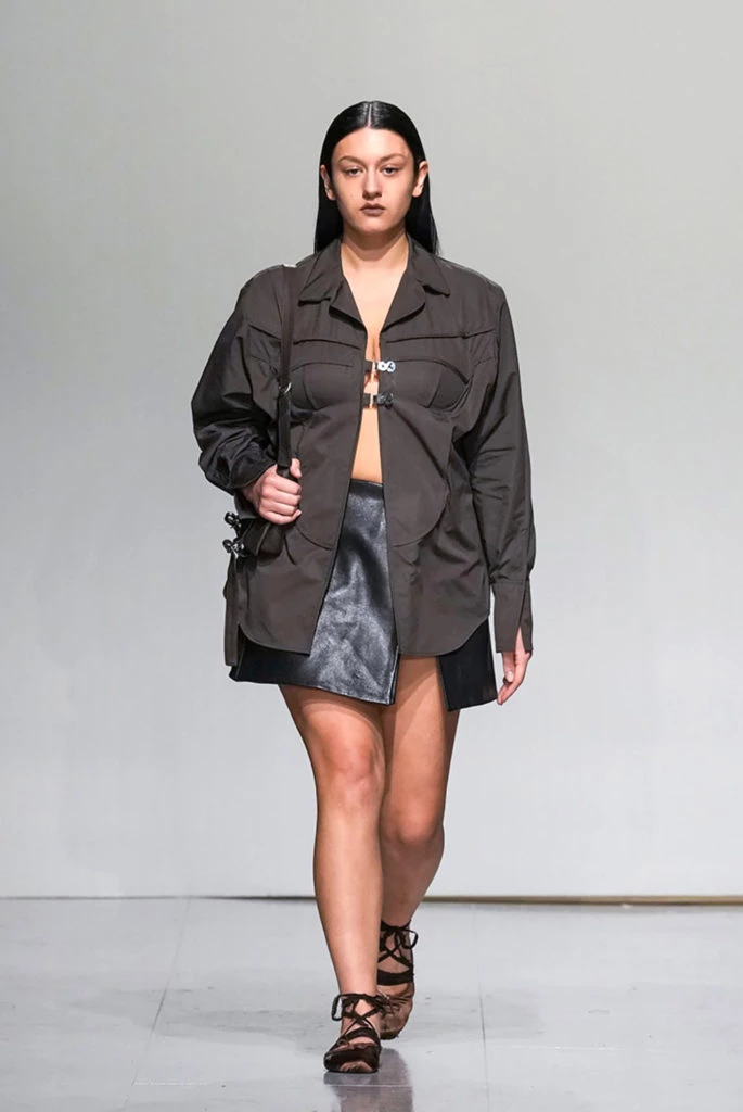 El desfile inclusivo de Sinéad O’Dwyer en la Semana de la Moda en Londres