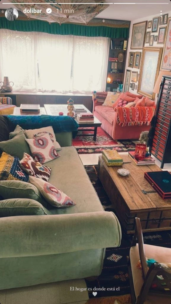El living boho chic de Dolores Barreiro