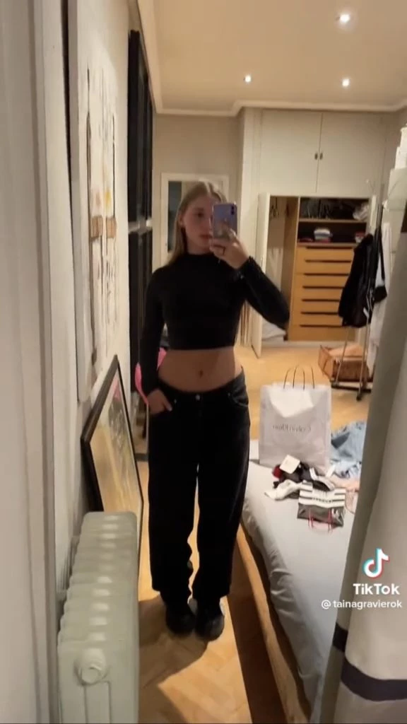 El look de Taína en Madrid. Foto: TikTok.