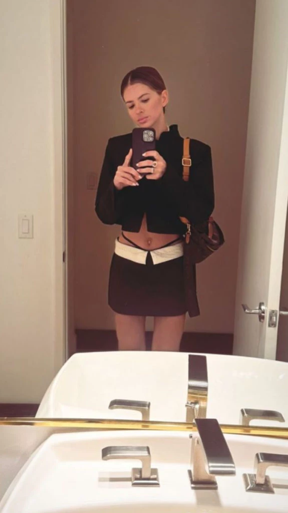 El osado look sastrero de la China Suárez