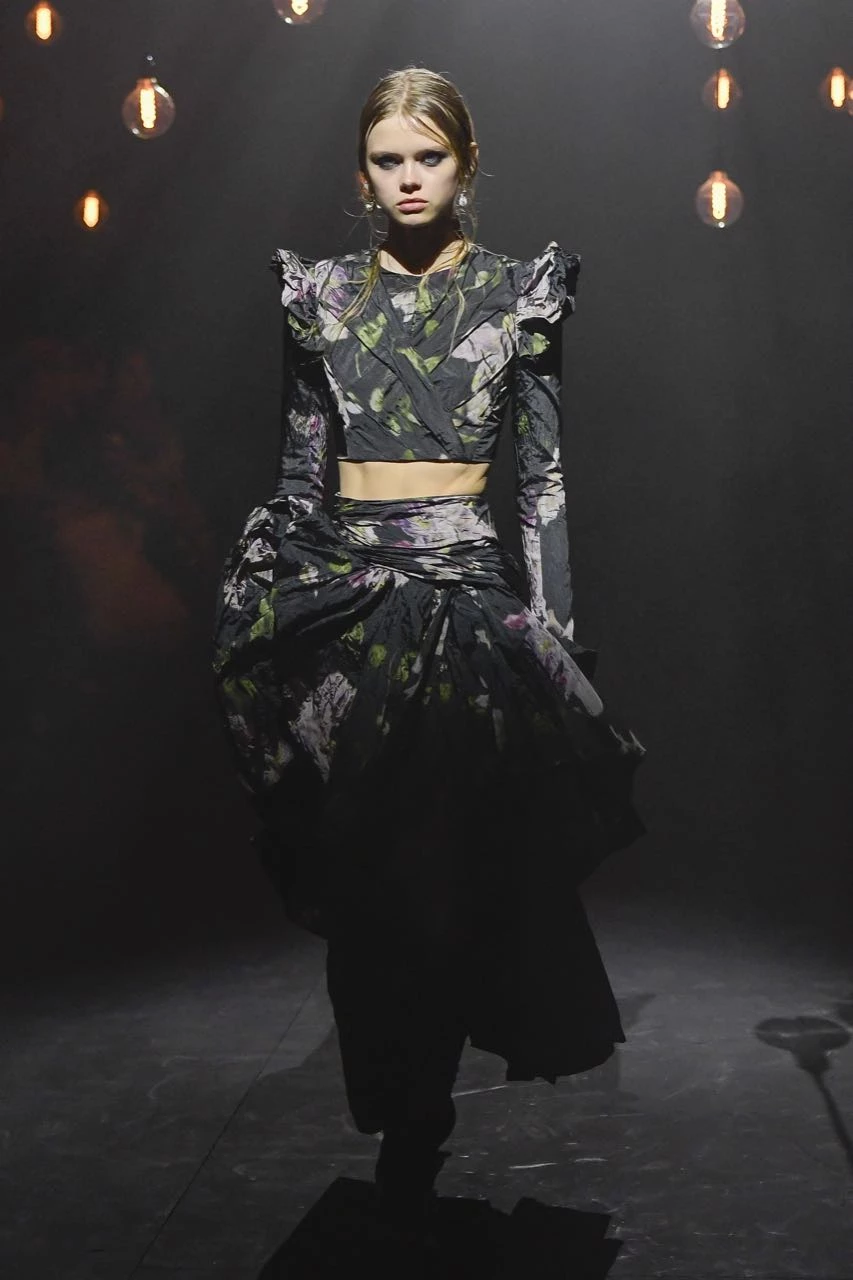 Desfile Erdem, otoño invierno 2023/24, en el Fashion Week de Londres.