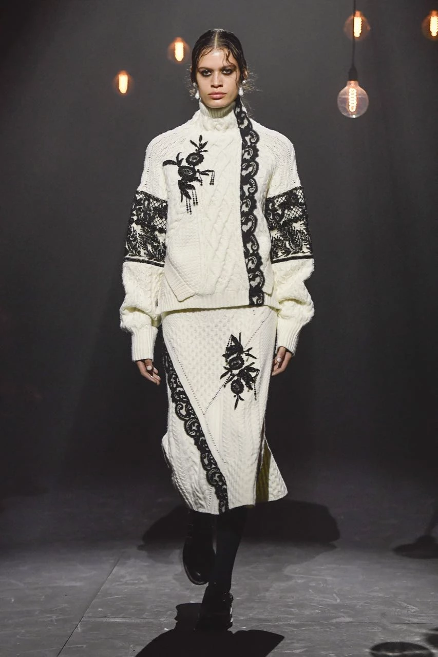 Desfile Erdem, otoño invierno 2023/24, en el Fashion Week de Londres.