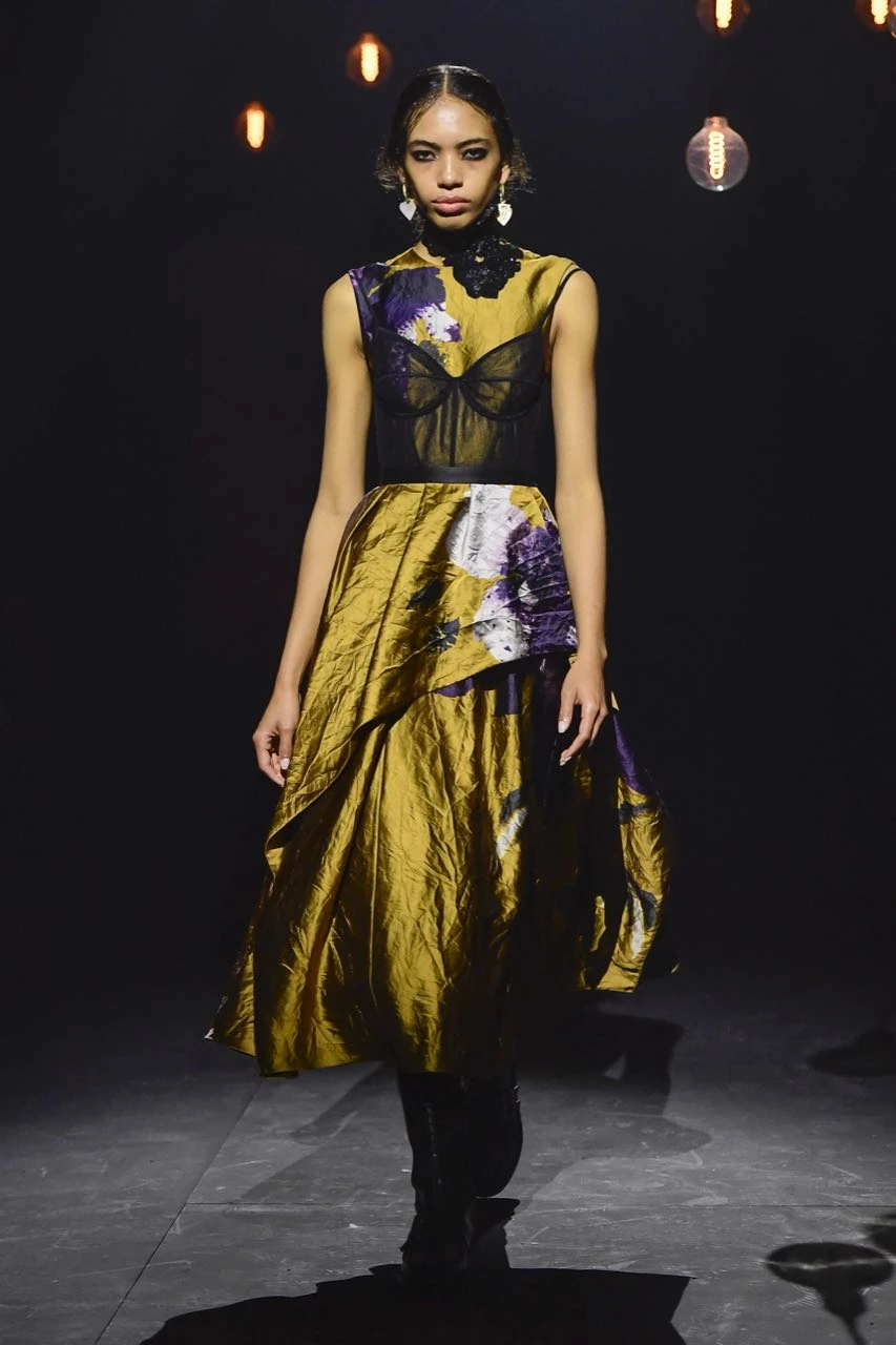 Desfile Erdem, otoño invierno 2023/24, en el Fashion Week de Londres.