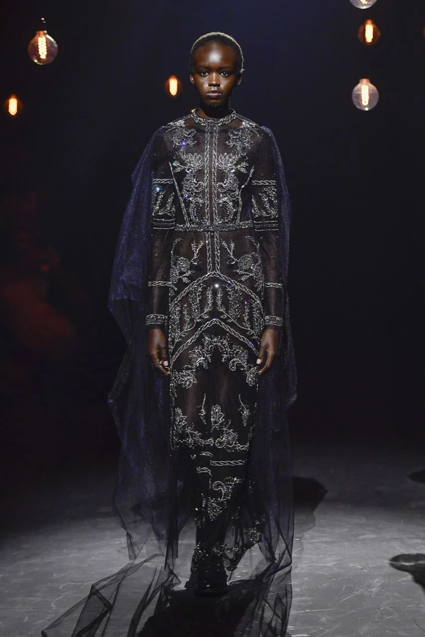 Desfile Erdem, otoño invierno 2023/24, en el Fashion Week de Londres.