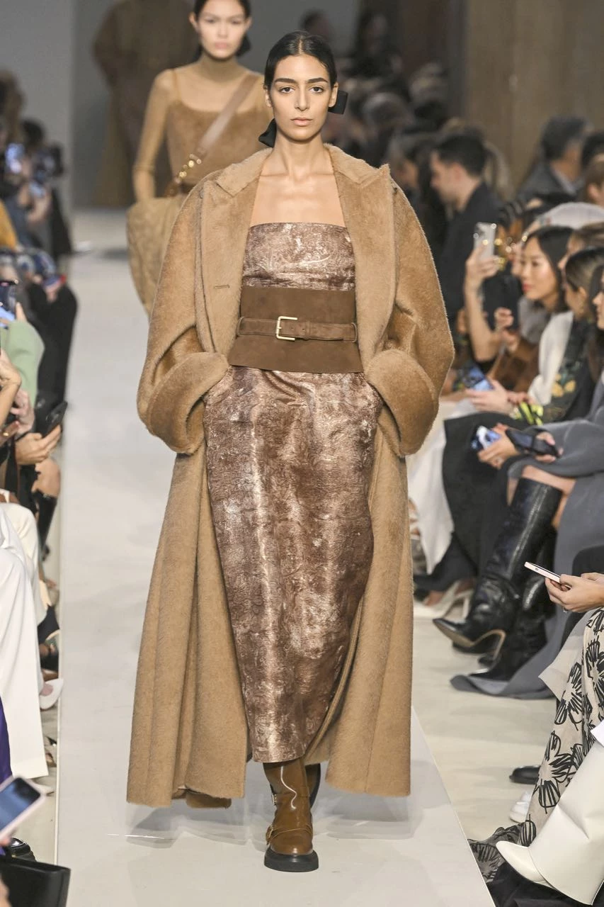 Desfile Max Mara otoño invierno 2023 en la Semana de Moda de Milán