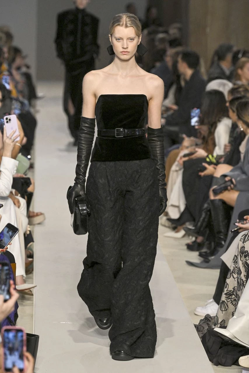 Desfile Max Mara otoño invierno 2023 en la Semana de Moda de Milán