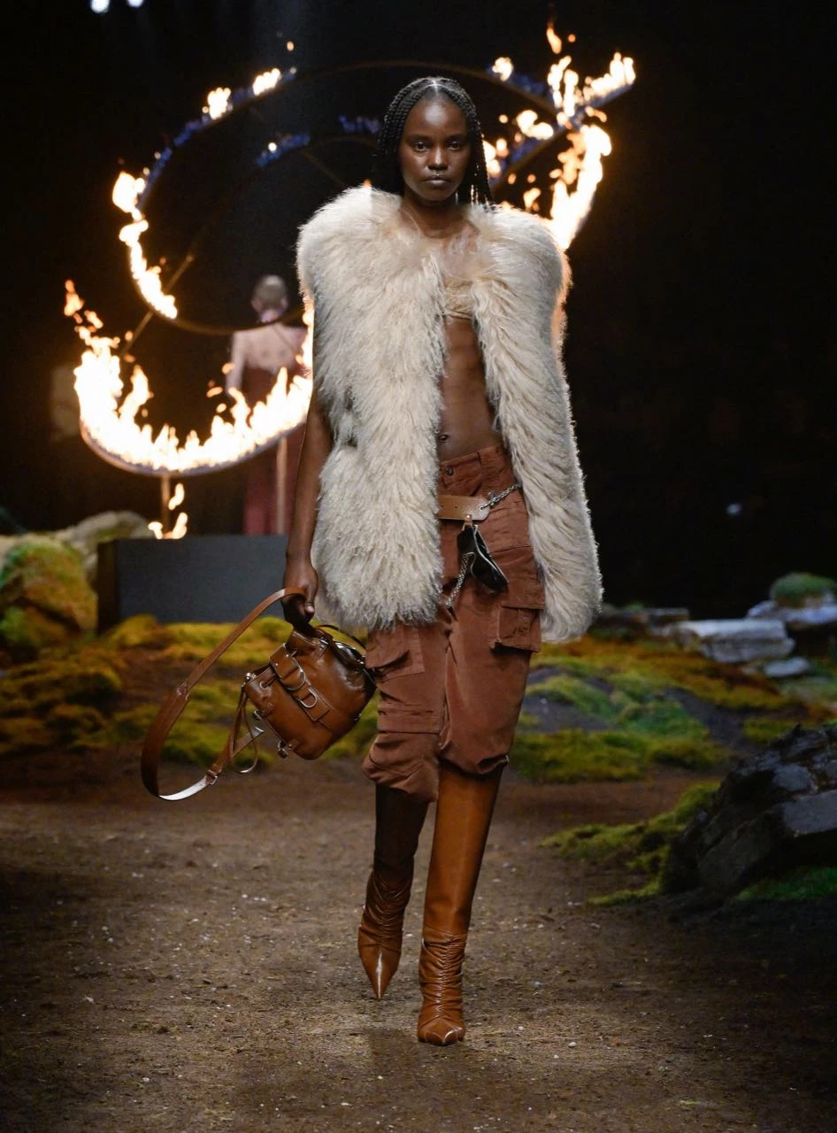 Desfile Blumarine, otoño invierno 2023/23 en la Semana de Moda de Milán